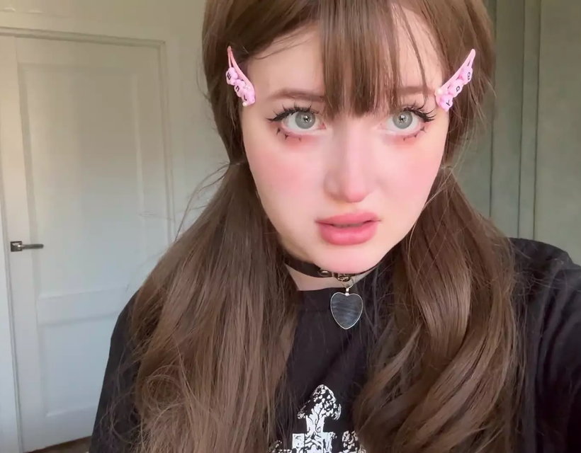 Cute Teen Egirl from Tinder Try Anal for First Time on Facetime Call. Part 2