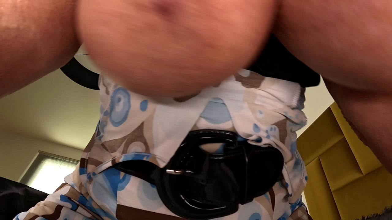 Saggy tits pampered and self fisting until orgasm