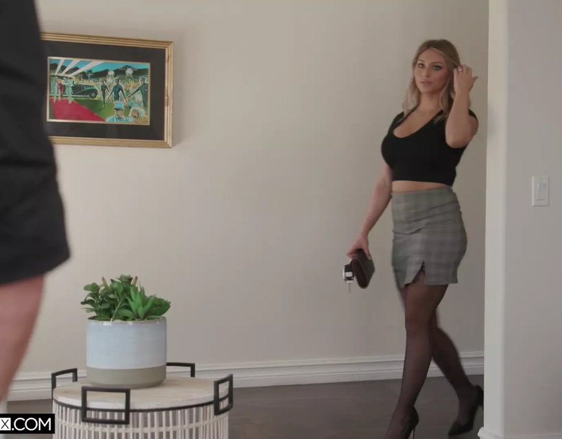 Gorgeous Big Titty Wife gets Shared with Younger Stud (kayley Gunner)