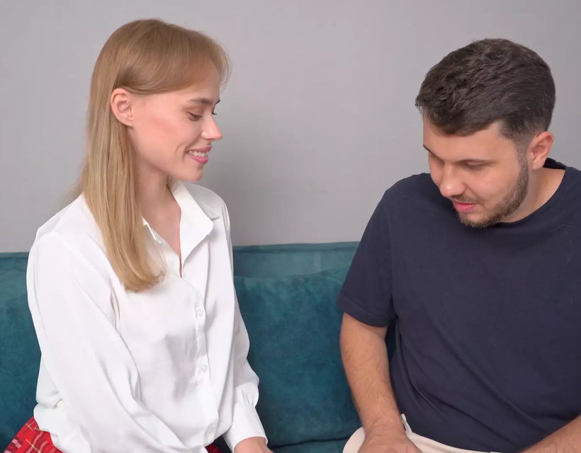 A Schoolgirl Asked Her Teacher to Teach Her how to Give a Deep Blow Job