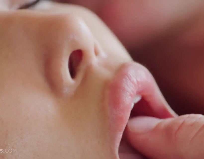 Super Hot Interracial Couple Naomi Hill and Her Lover Fucking on the Bed