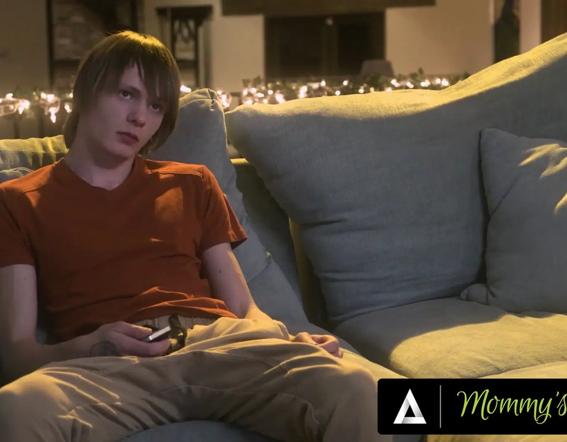 Moody Teen Wants to Be Able to Fuck Stacked Stepmom Spencer Scott whenever