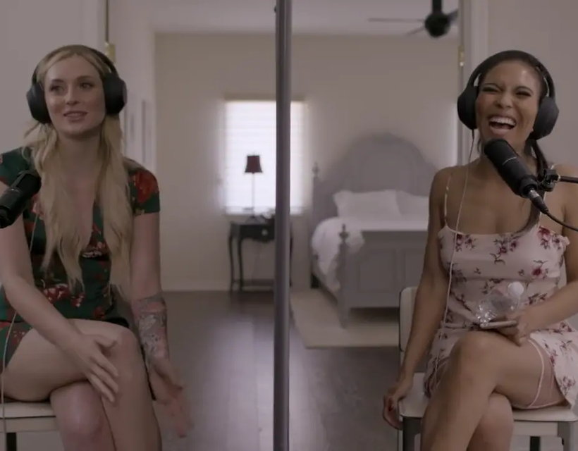 Hot Babes Jada Kai & Charlotte Sins Trib until Orgasm