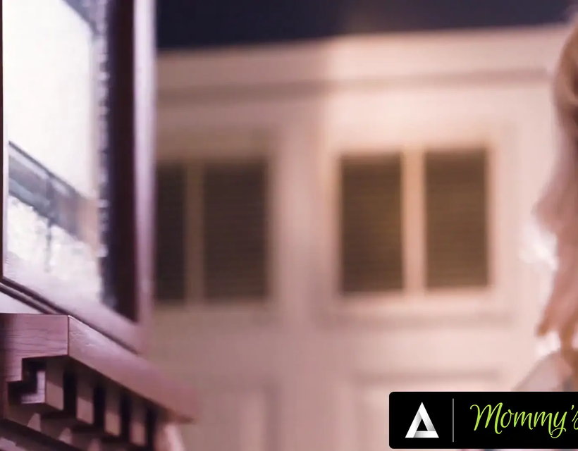 Curvy Cougar Seduces Maintenance Man with Her Milf Pussy