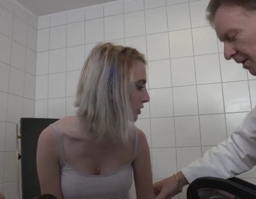 Reife Schwanze Fur Laufige Schlampen. E4