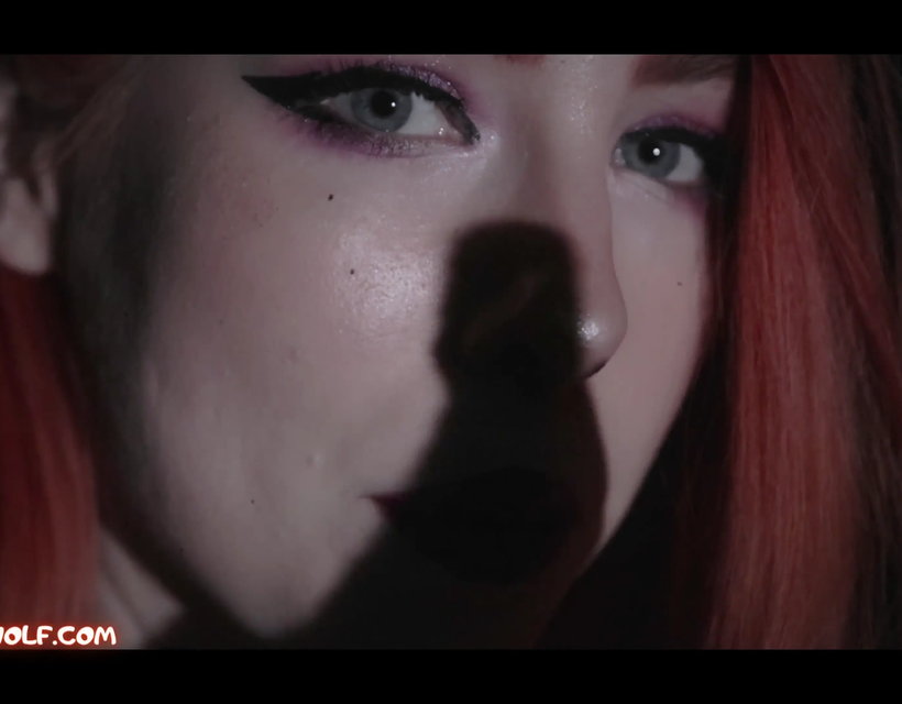 Jessica Bribed the Detective