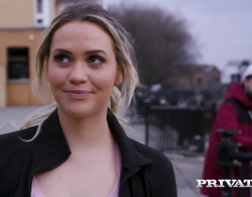 Pussy Pounding with Mia Malkova