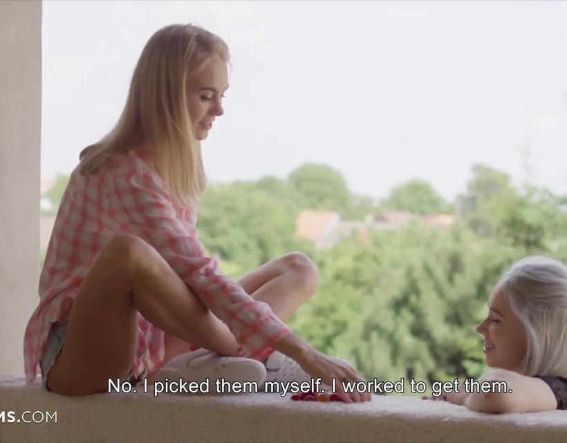 Nancy & Busty Teen Arteya