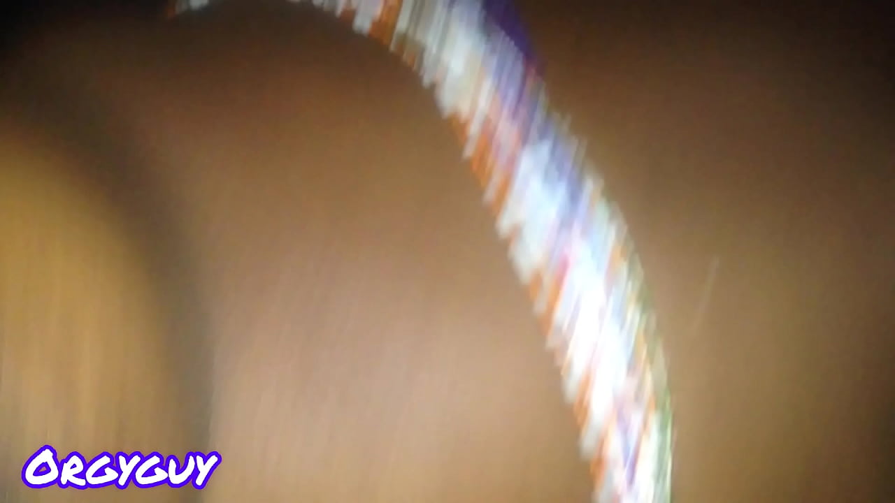 House maid fucks boss till she squirts on his dick