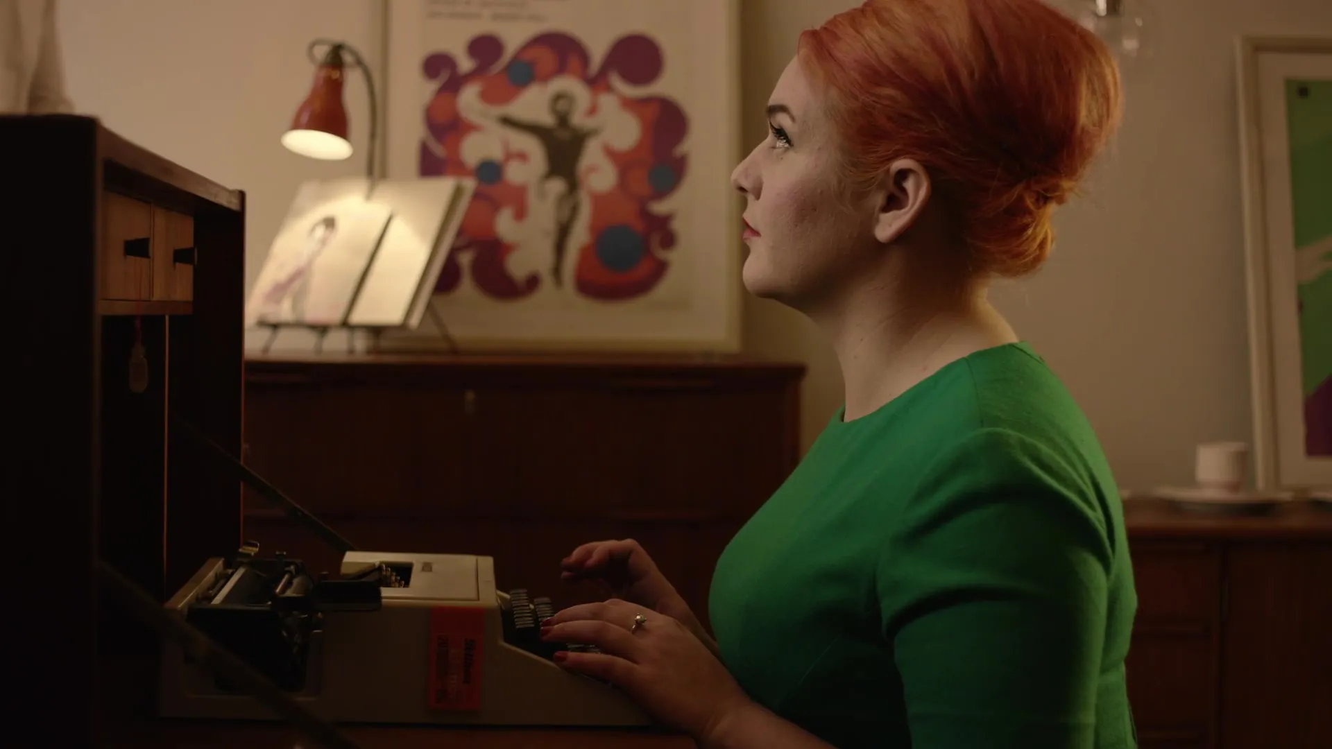 Petite Asian loves touching fat dicks