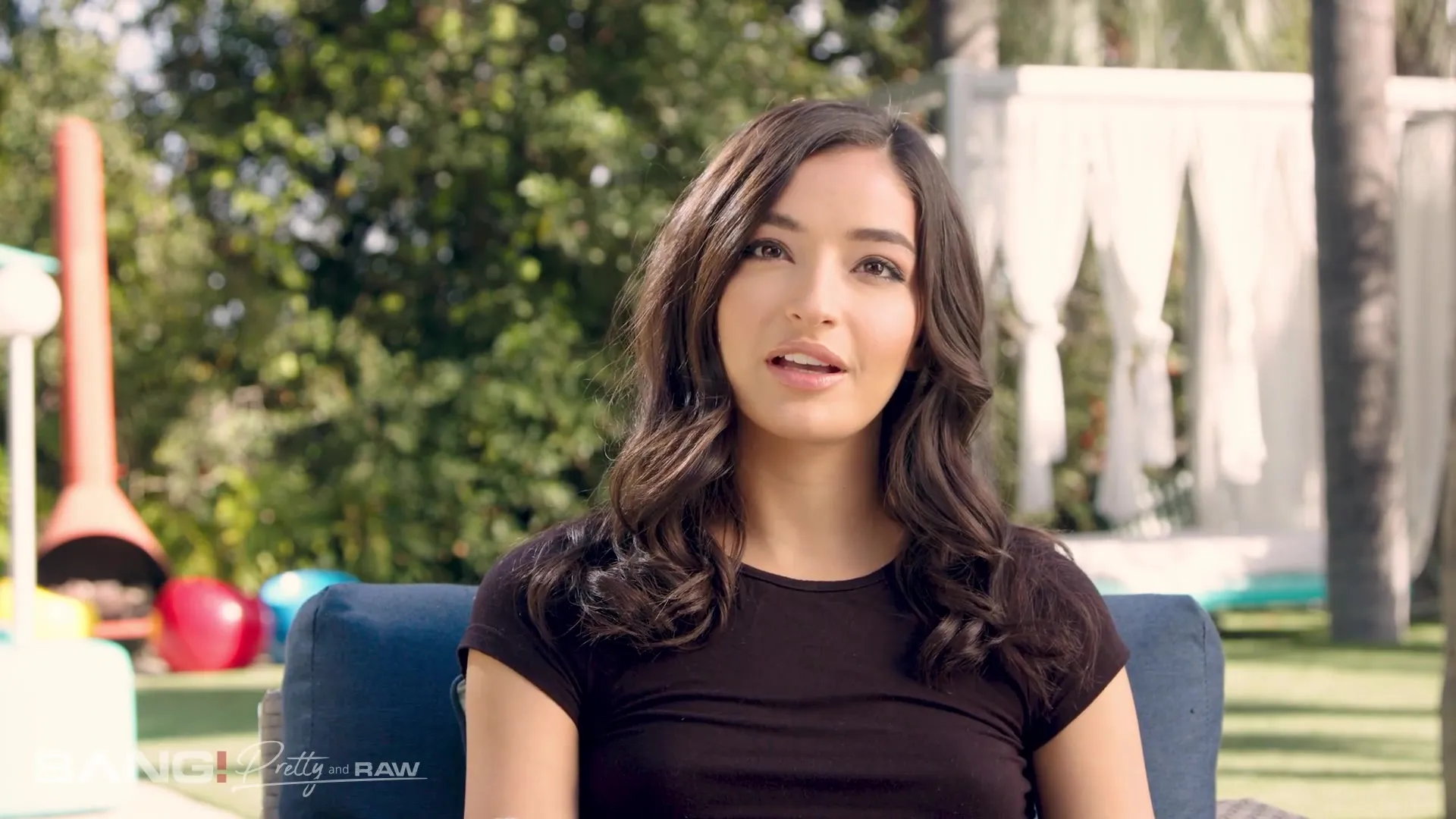 Loves to get her asshole fucked by big black dick (03. 02. 2020)