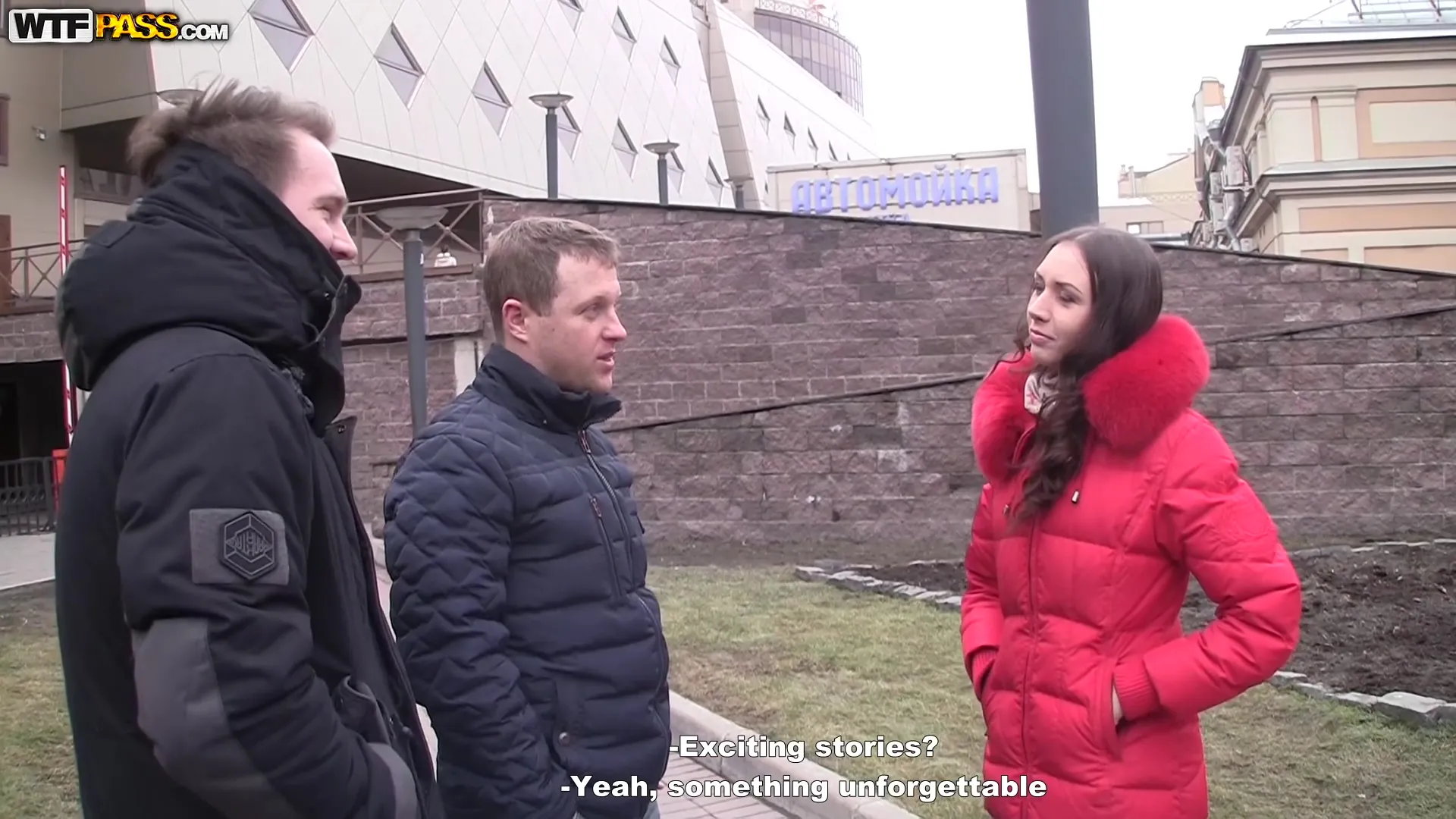 Amateur milf paid for sex in a public place