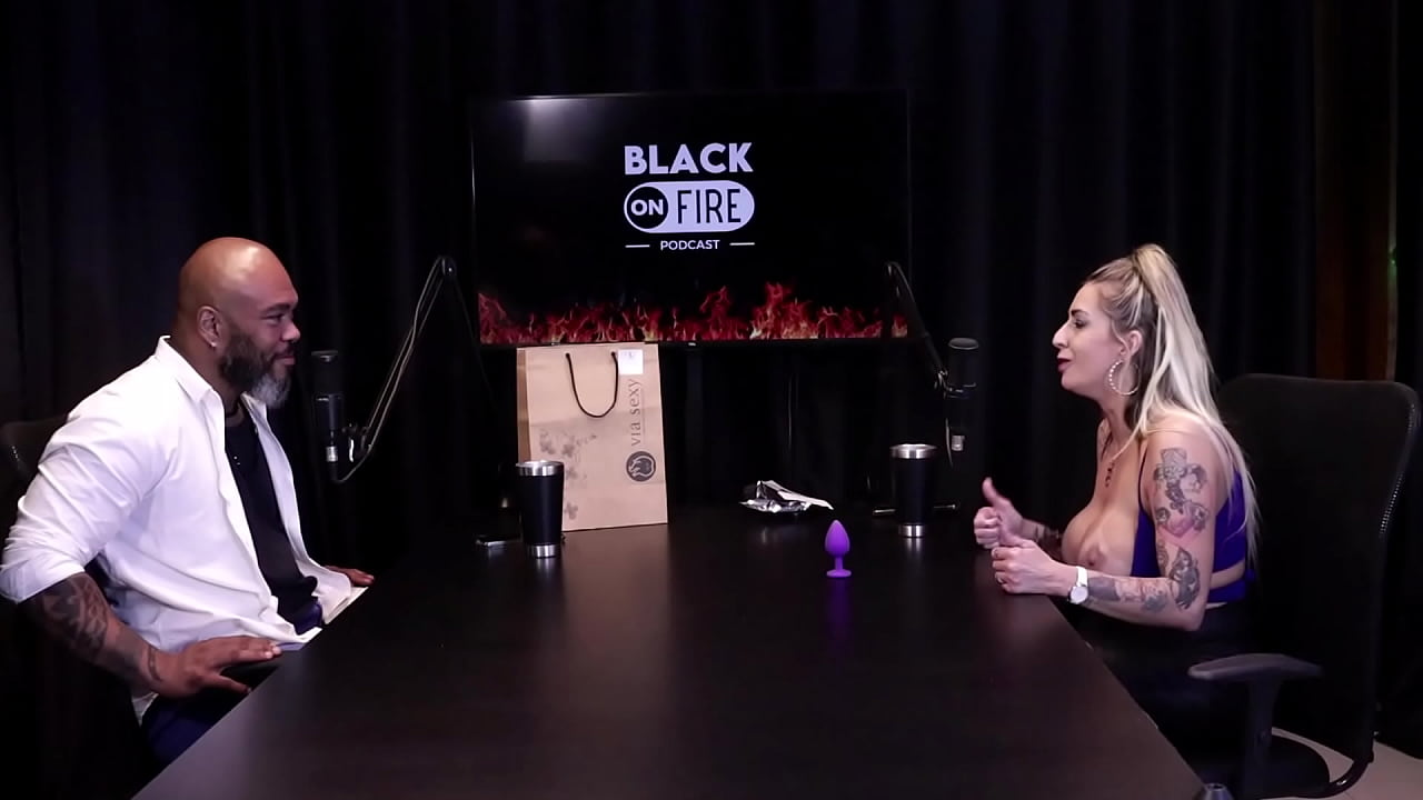 Slut takes off her clothes, showing her breasts and pussy after talking about her accident, where she was hit by a bus - Julia Fontanelli (WATCH ON: SHEER/RED)