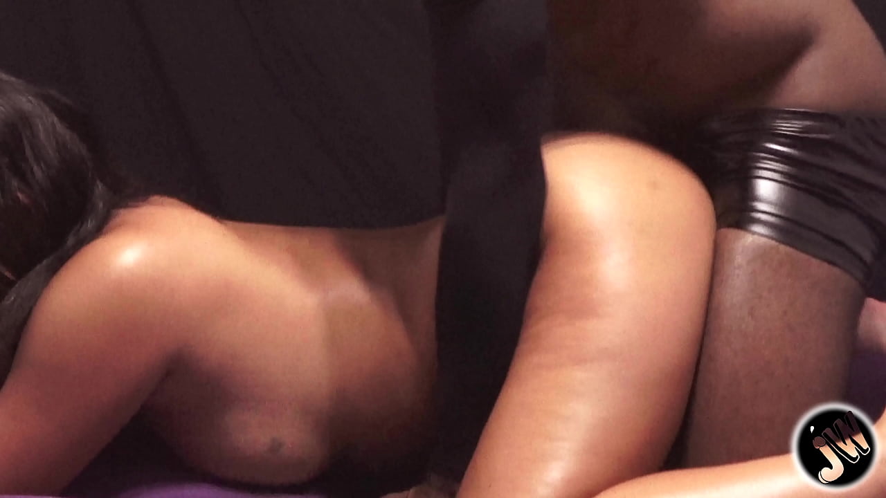 Juicy Peaches in "A Pantymouth Tale"