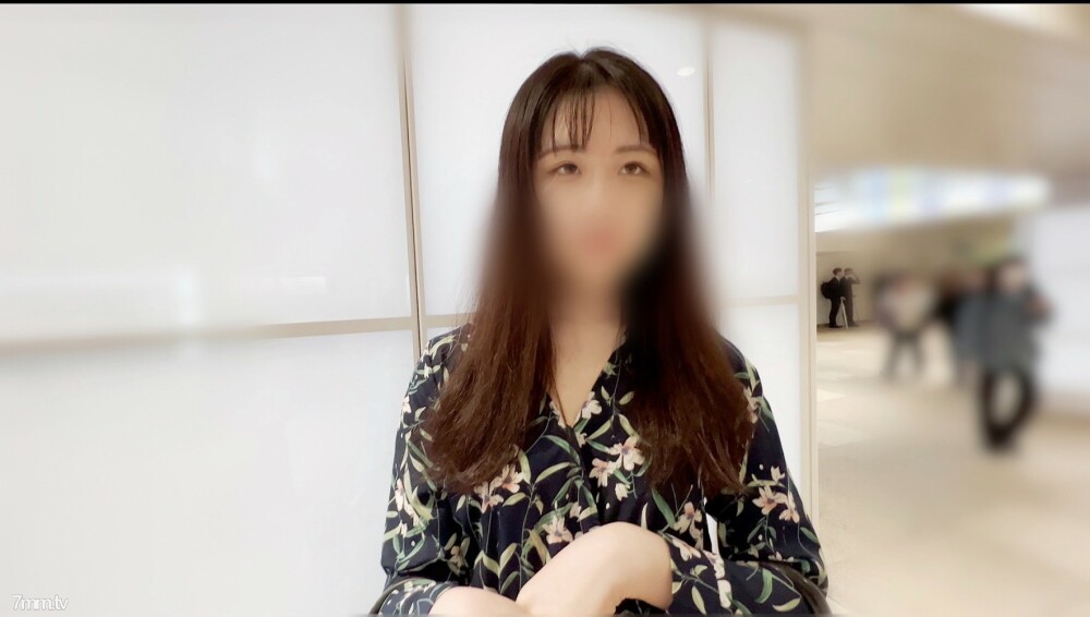 FC2-PPV-2956519 [Yak ◯ Toledi's newly-married wife] [Young wife sexual activity] [Creampie bristle] An adult secret meeting behind the beautiful night view of the city that can not be said to her husband. "The biggest in the world ..." One