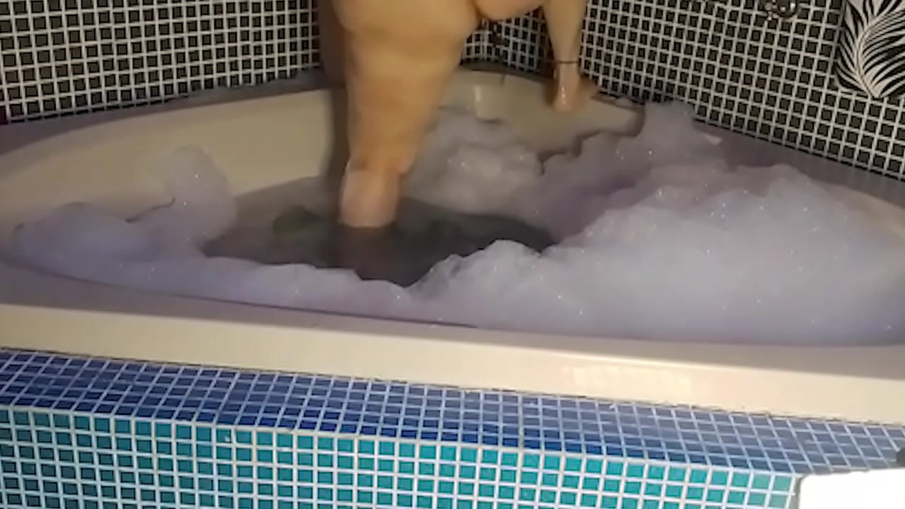 Mature step mom did anal with her son's friend Slutty step mom.