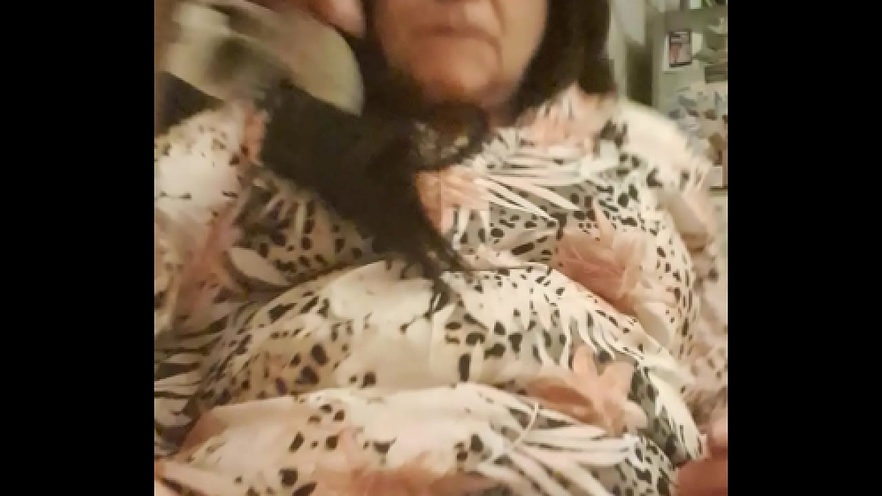 Milf masturbation for stepson