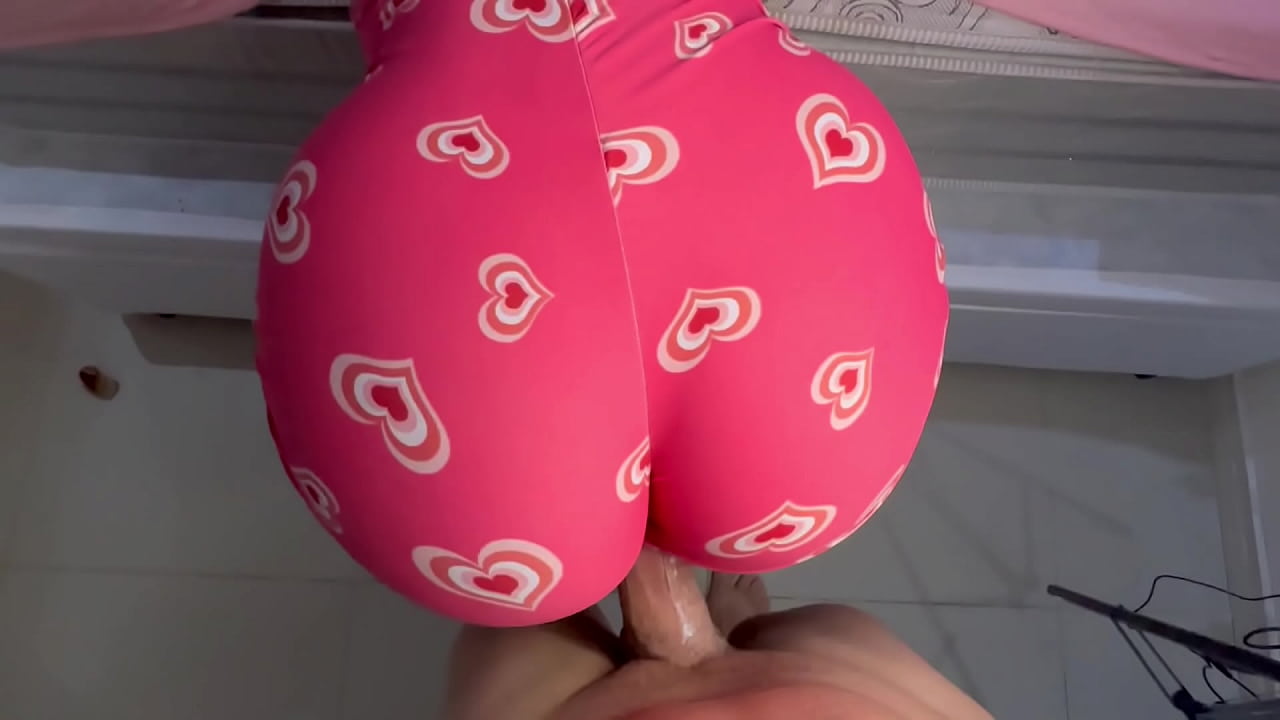 I spied on my stepdaughter recording for tiktok