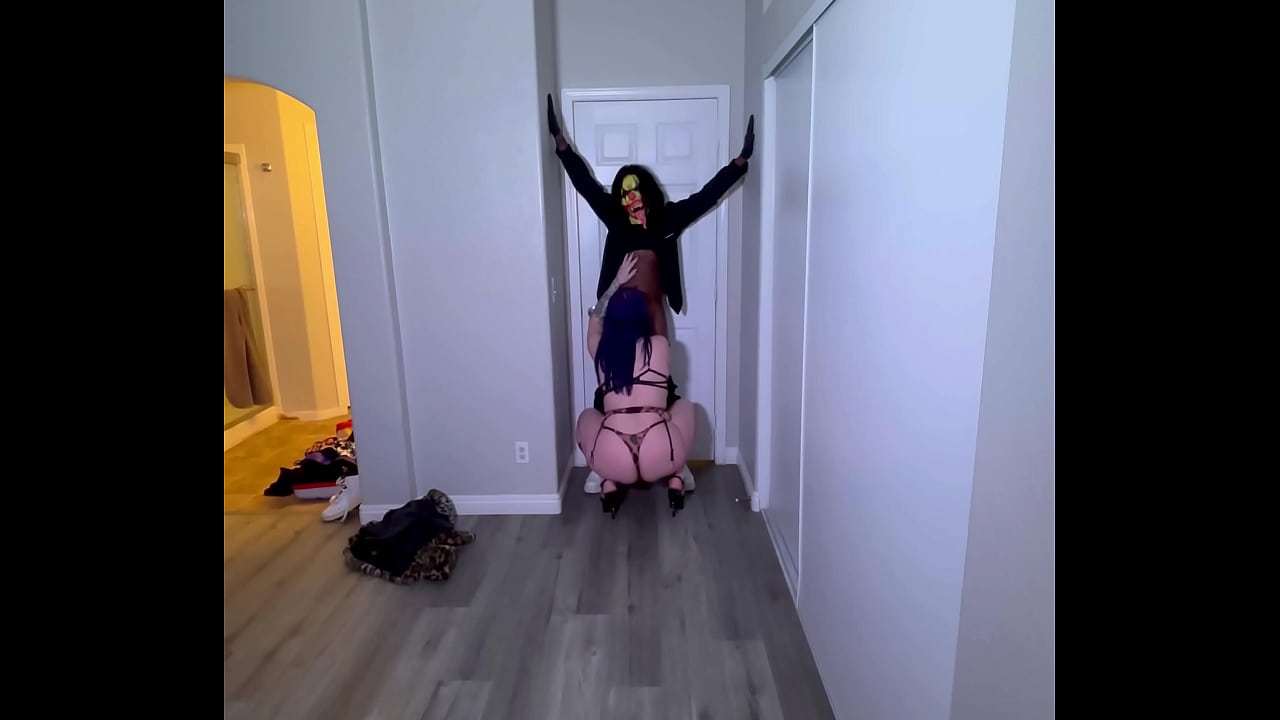Goth Whore Shows Up And Performs CPR On A Clown Dick