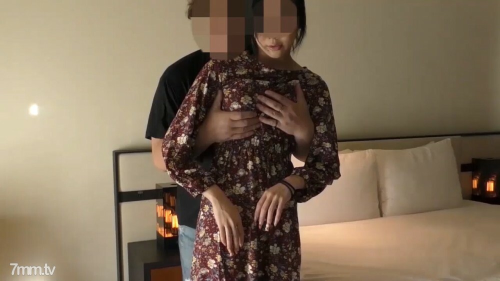 FC2-PPV-1336888 [Personal shooting / set sale] Young wife with two playren 2 shots of other sticks for making playren