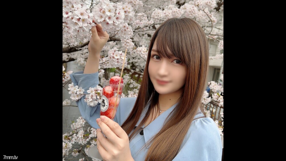 FC2-PPV-2783434 [First shot, uncensored] Limited number! !! "Ah, feelings ..." A tall style like a model and a lovely smile seem to seduce me ... Creampie twice for a half-beautiful woman who is taken into a closed room and shows her beautiful l