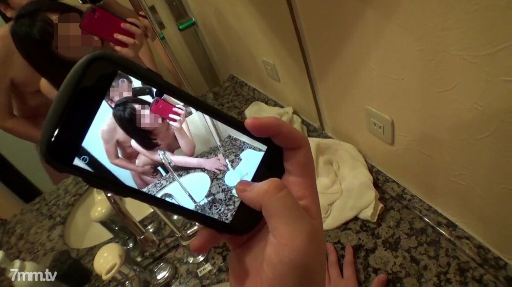 FC2-PPV-1437803 * Daily 1st place [Appearance / NTR] "I want you to put it inside ♥" Shaved busty apparel clerk, Oniden from boyfriend while cheating, finally ...! Blow in the toilet, washroom sex selfie, Ikuiku continuous call [individual shoot