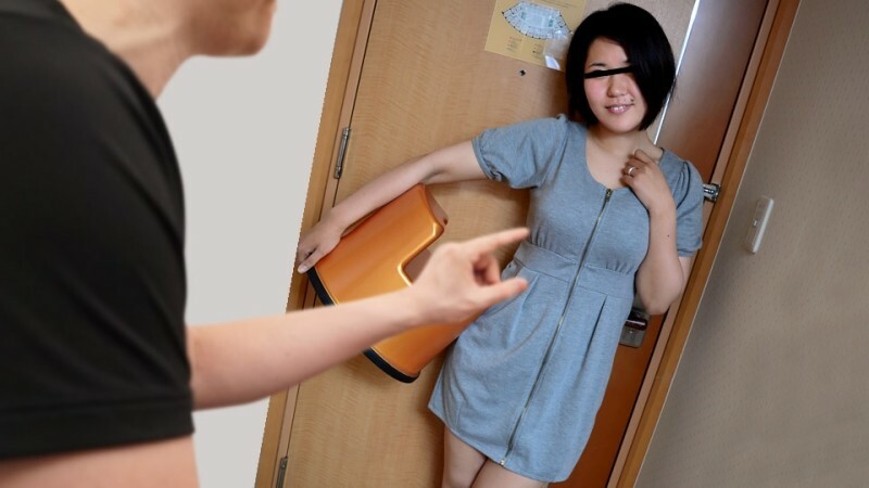 PACOPACOMAMA-090822_701 Bring a lewd chair! A delivery health lady with a sexy mole on her mouth