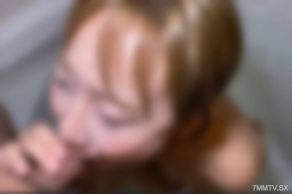 FC2-PPV-4822294 [6 months of pregnancy] Mouth intercourse directly reaches you and ejaculates in the bathroom!儘控她's body is important, however, when I hold the car and let go, when I'm in the beak, it's a great time, and I'm going to d